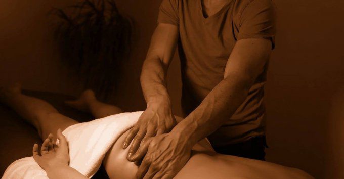 MASSAGE BIEN-ETRE A L'HUILE - 1H - 1 PERSONNE